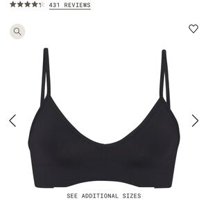 NWT New with tags SKIMS Soft Smoothing Bralette size M Medium Onyx